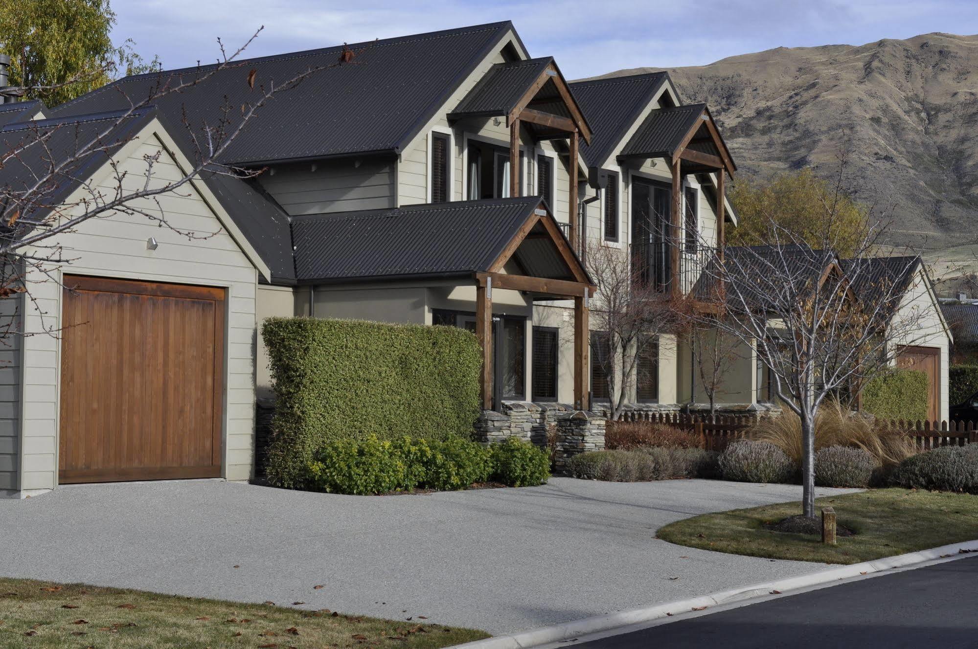 Lansdown Villa Apartments Wanaka Dış mekan fotoğraf